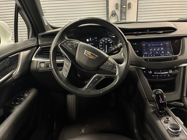 Certified 2024 Cadillac XT5 Premium Luxury FWD image 13