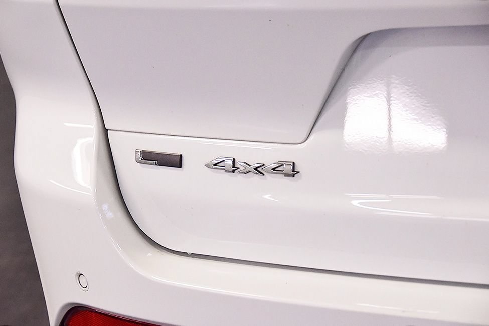 Used 2021 Jeep Grand Cherokee L Limited AWD/4WD image 12