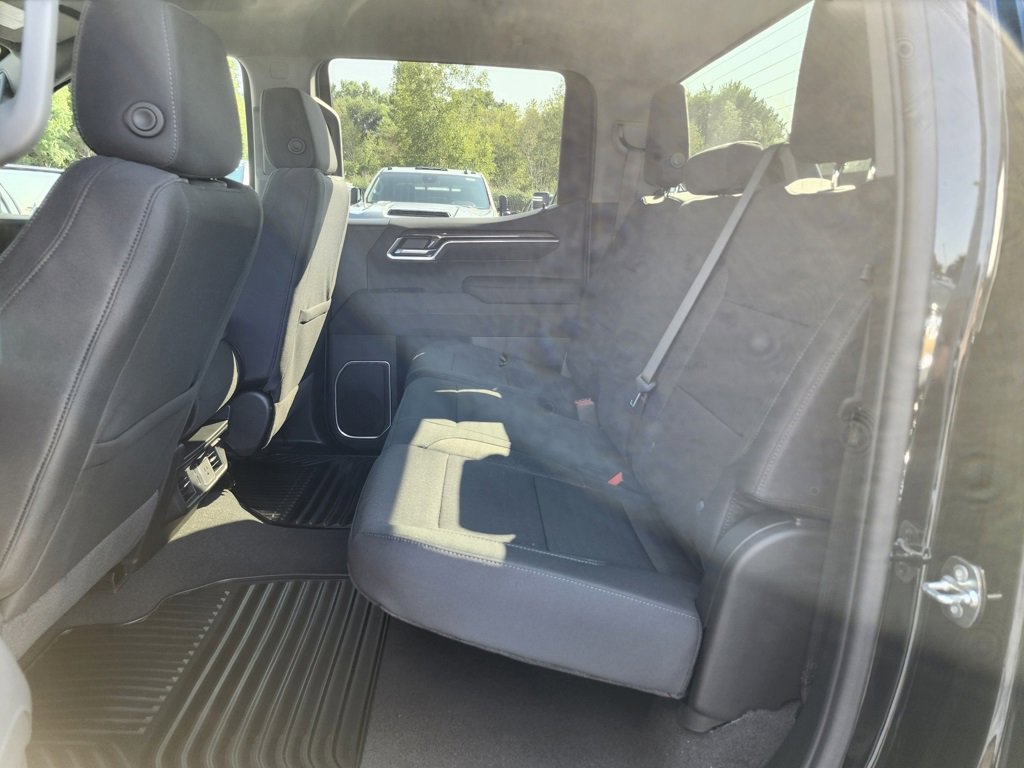 New 2026 Chevrolet Silverado 1500 LT image 9