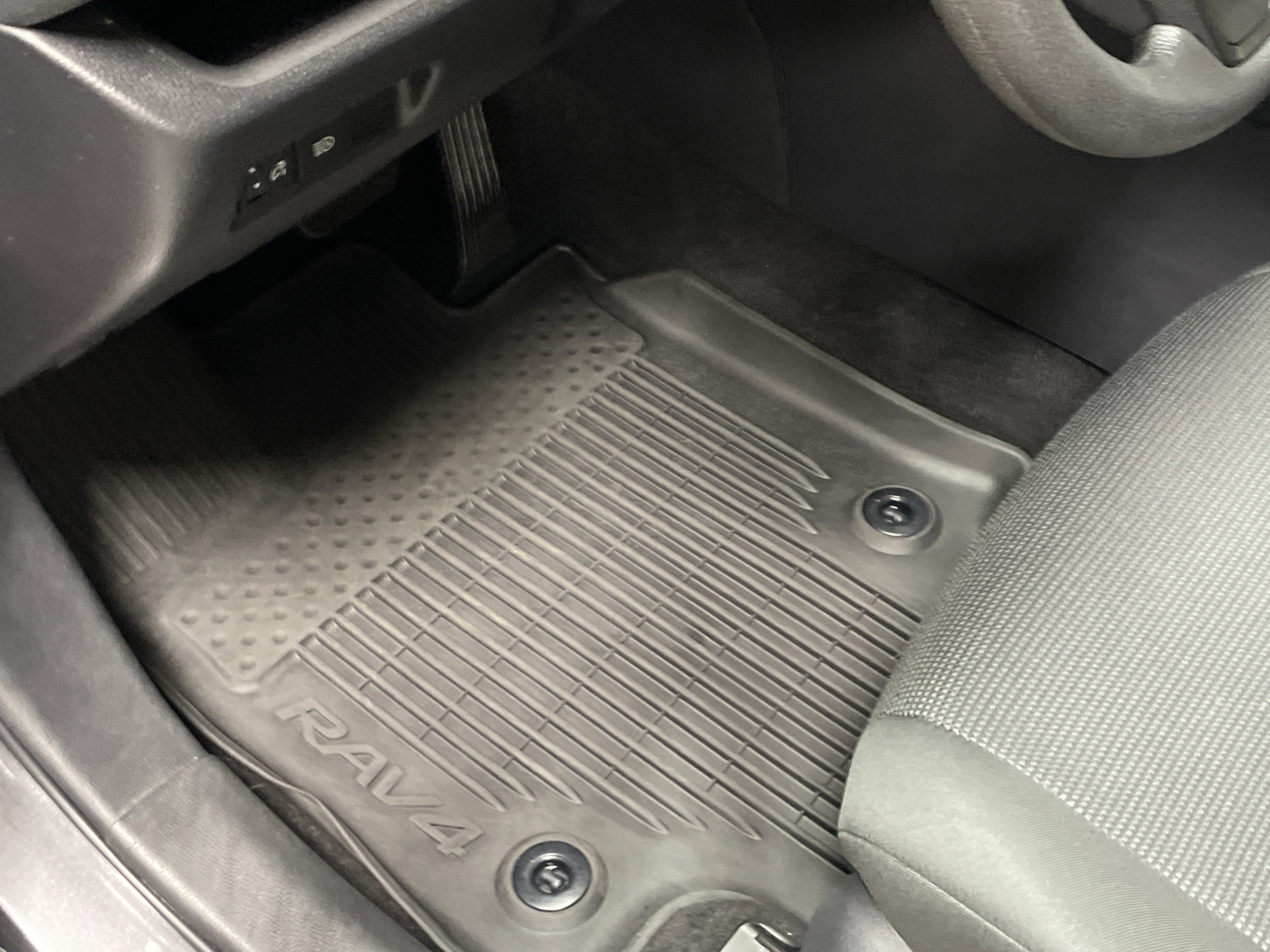 Certified 2024 Toyota RAV4 LE image 17