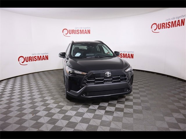 Used 2026 Toyota Corolla Cross LE image 28