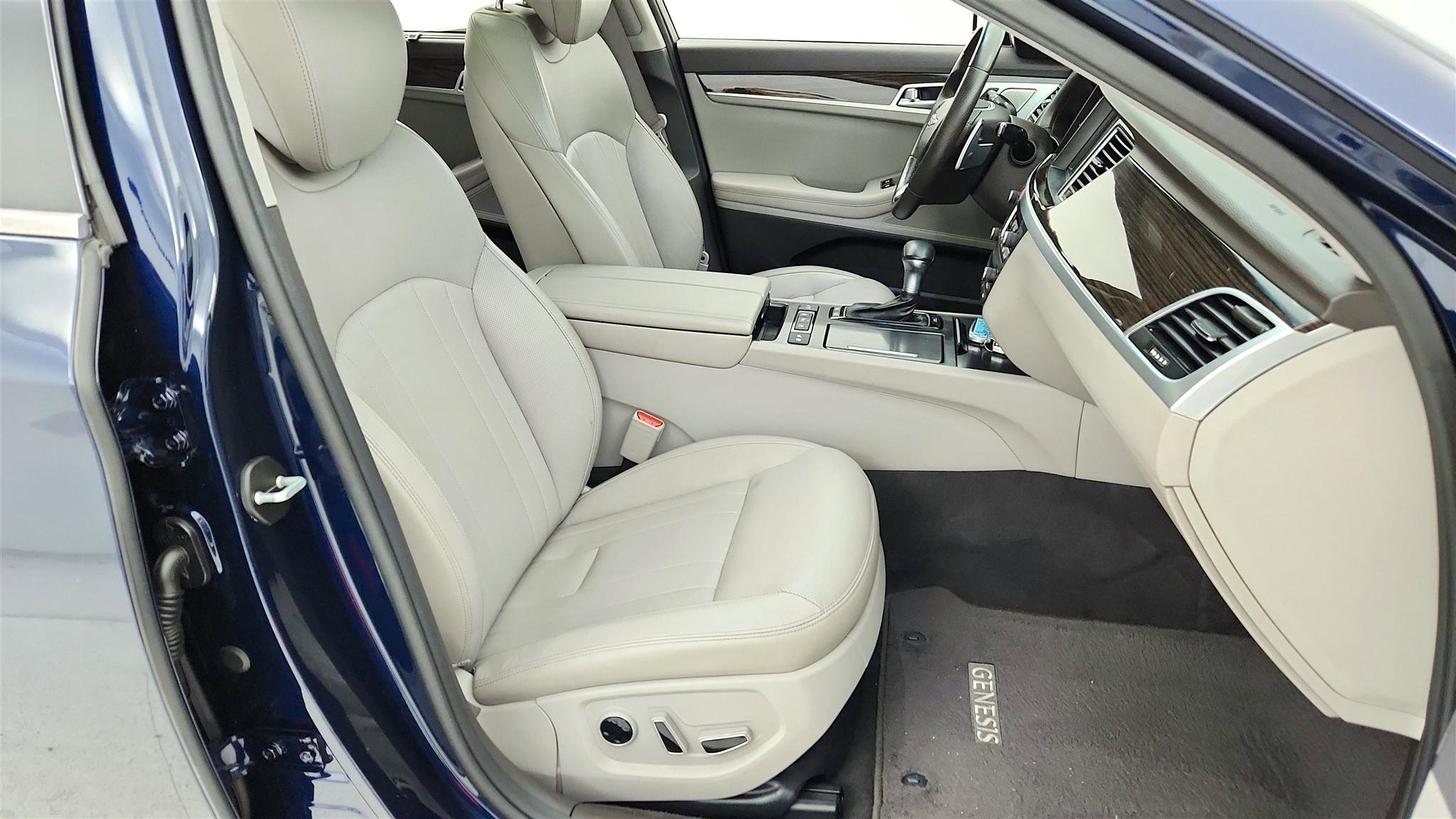 Used 2020 Genesis G80 3.8 w/ Sport Package 02 AWD/4WD image 36
