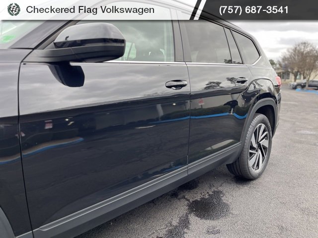 Used 2024 Volkswagen Atlas SE image 5
