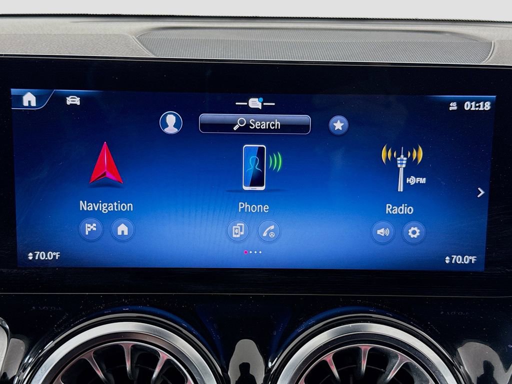 Used 2024 Mercedes-Benz GLB 250 w/ Exclusive Package image 15