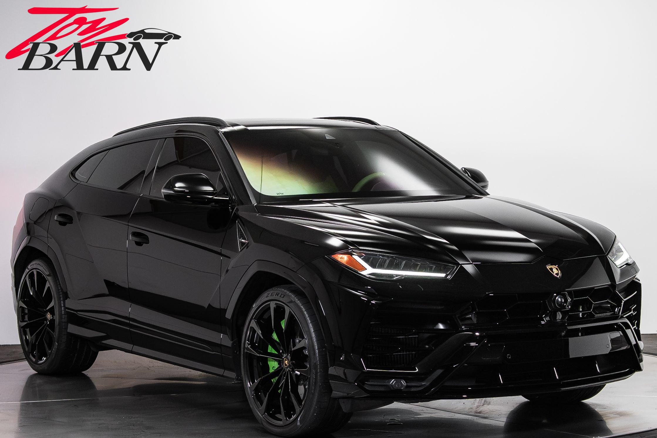 Used 2022 Lamborghini Urus AWD/4WD image 7