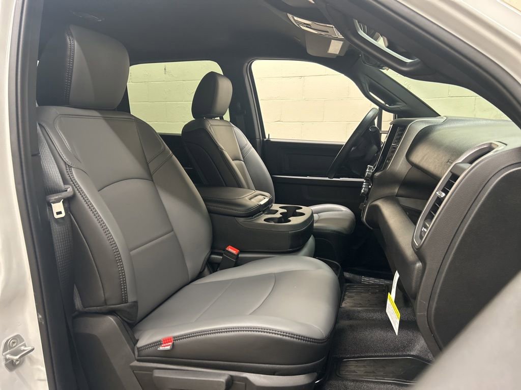 New 2026 RAM 4500 Tradesman w/ Chrome Appearance Group image 10