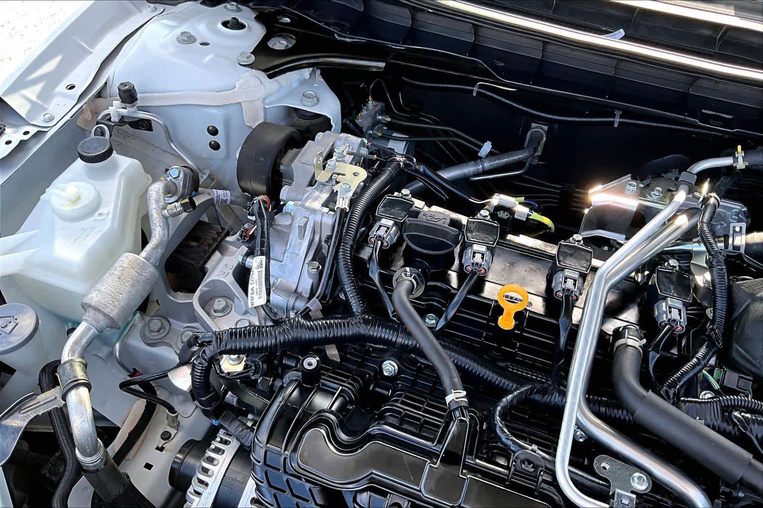 Used 2025 Nissan Altima 2.5 SV FWD image 33