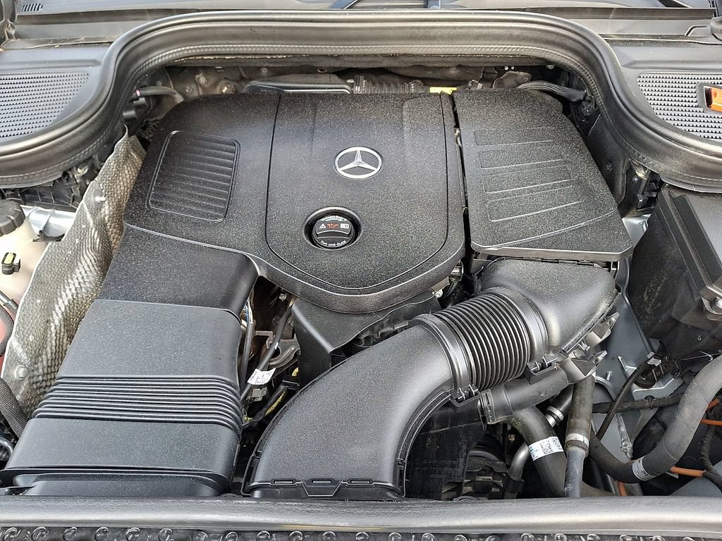 Used 2025 Mercedes-Benz GLE 350 4MATIC image 32