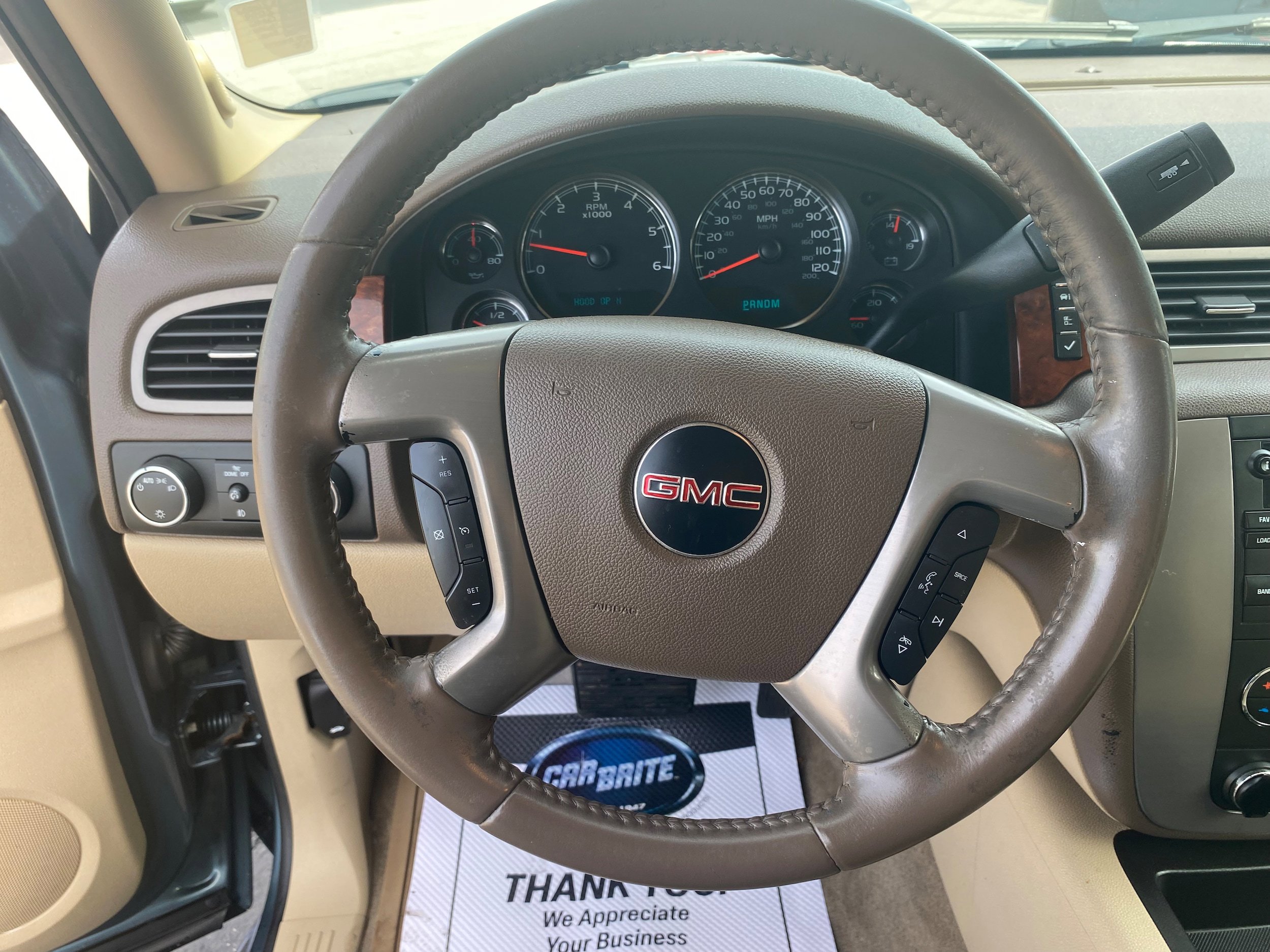 Used 2009 GMC Yukon SLT AWD/4WD image 10