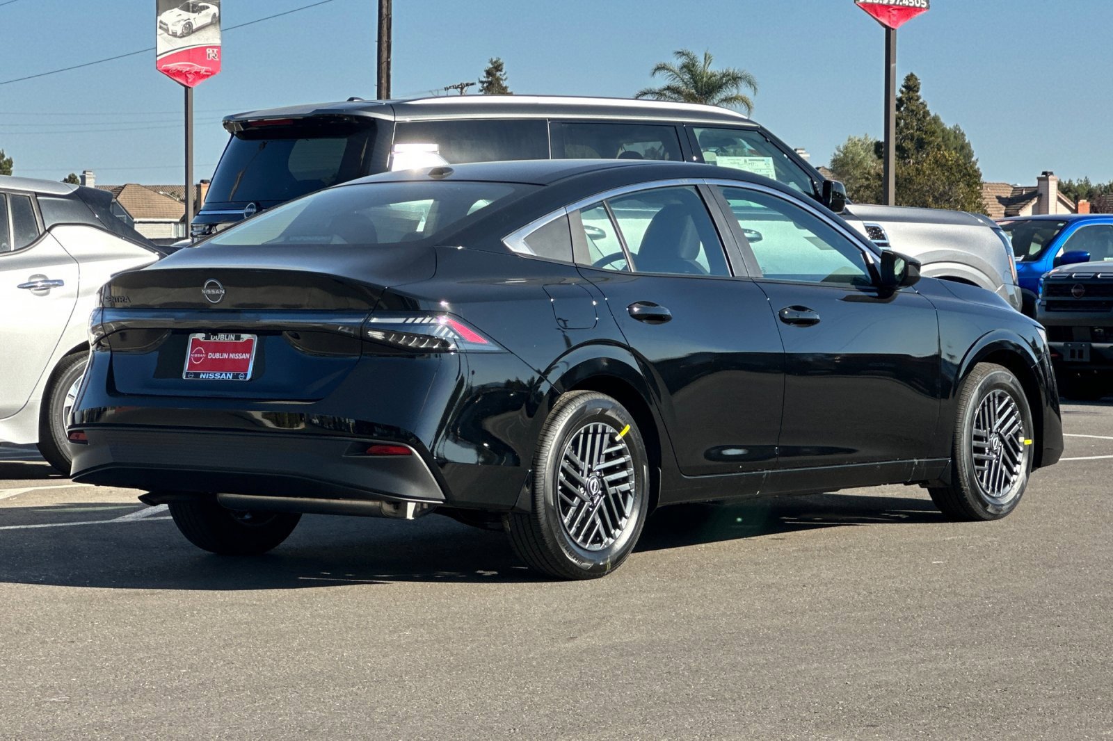 New 2027 Nissan Sentra SV FWD image 4