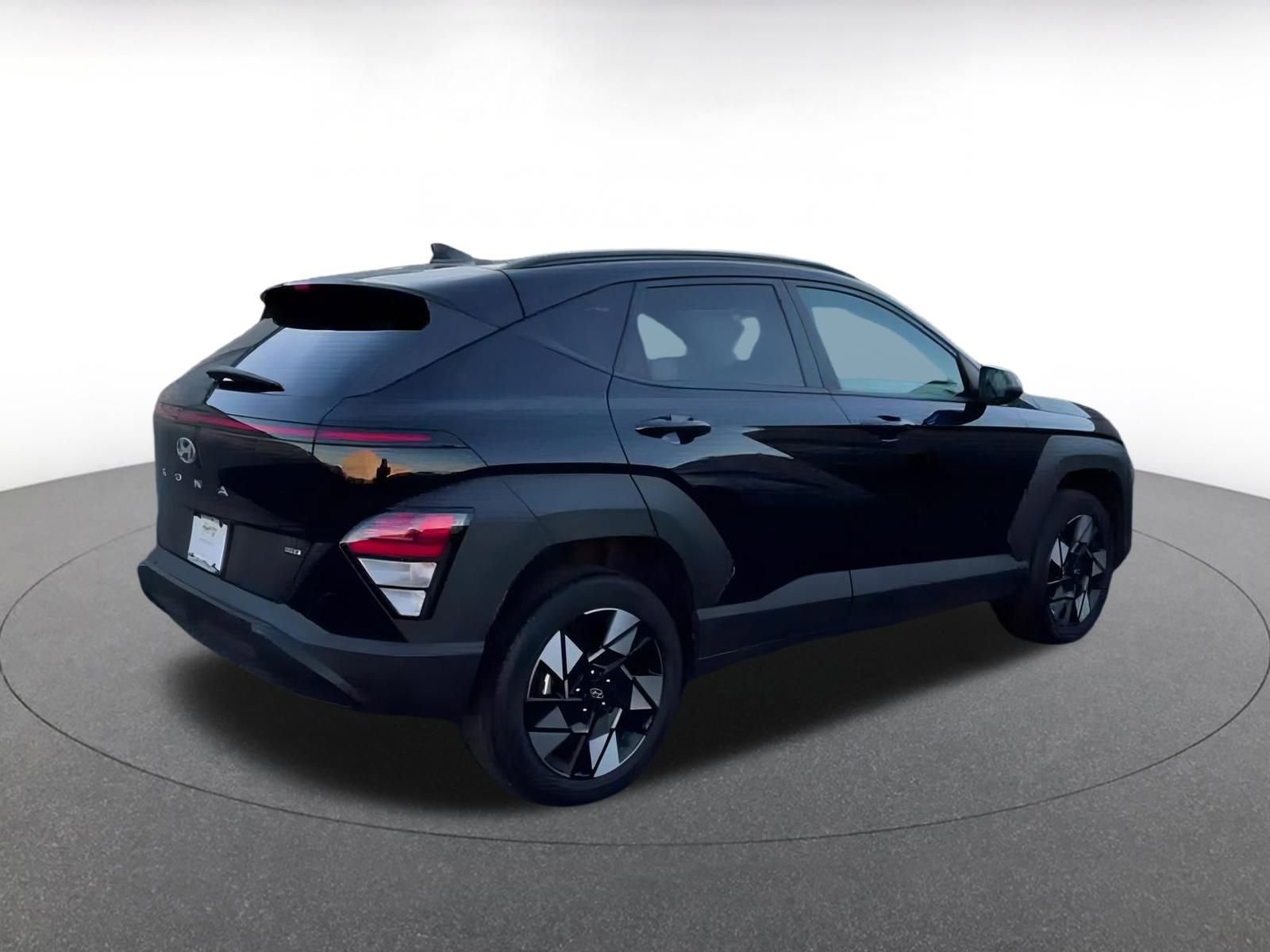 Used 2025 Hyundai Kona SEL image 15