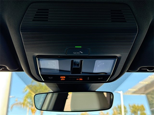 Certified 2022 Volkswagen ID.4 Pro S image 36