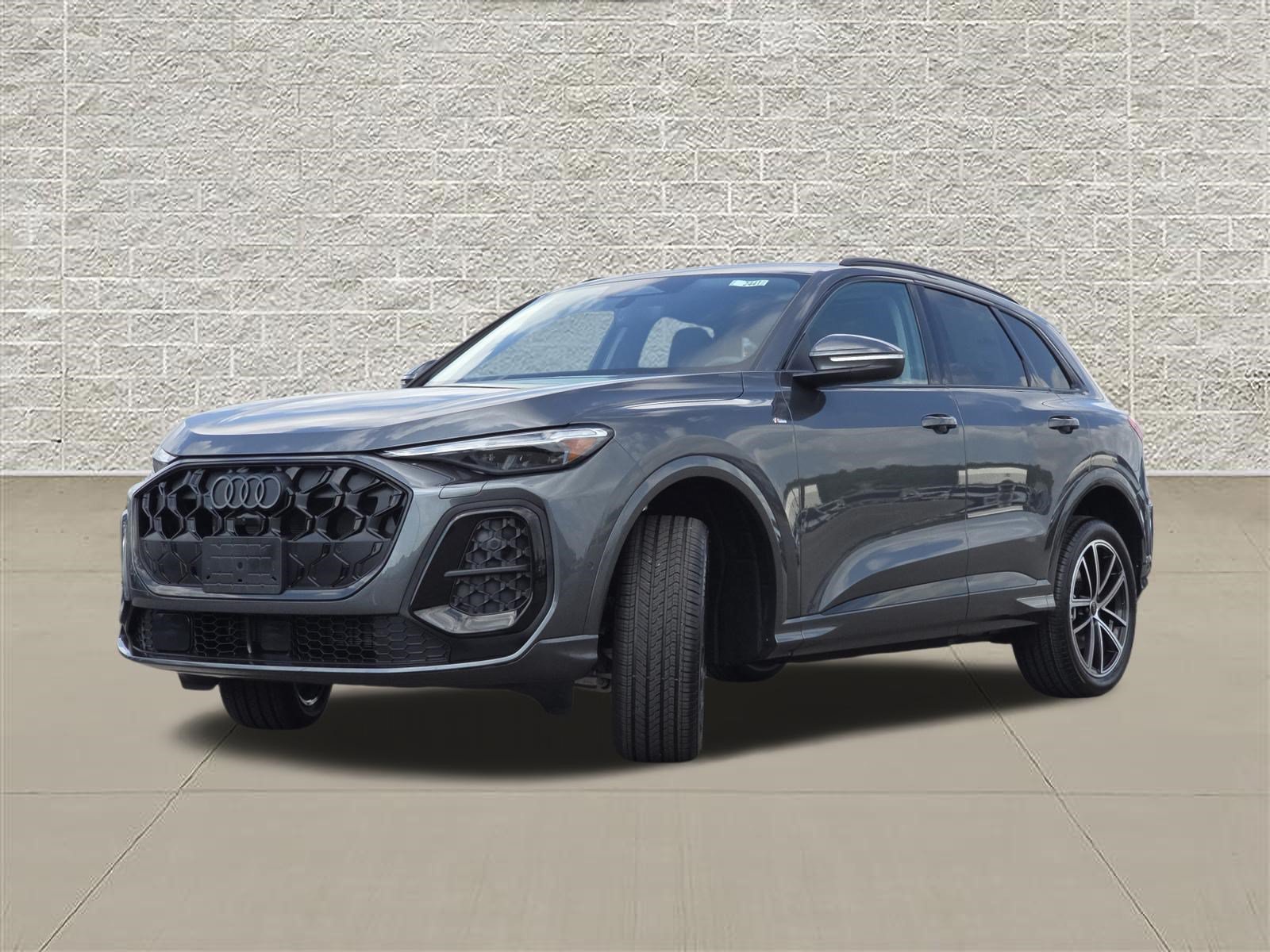 New 2026 Audi Q5 Premium Plus AWD/4WD image 3