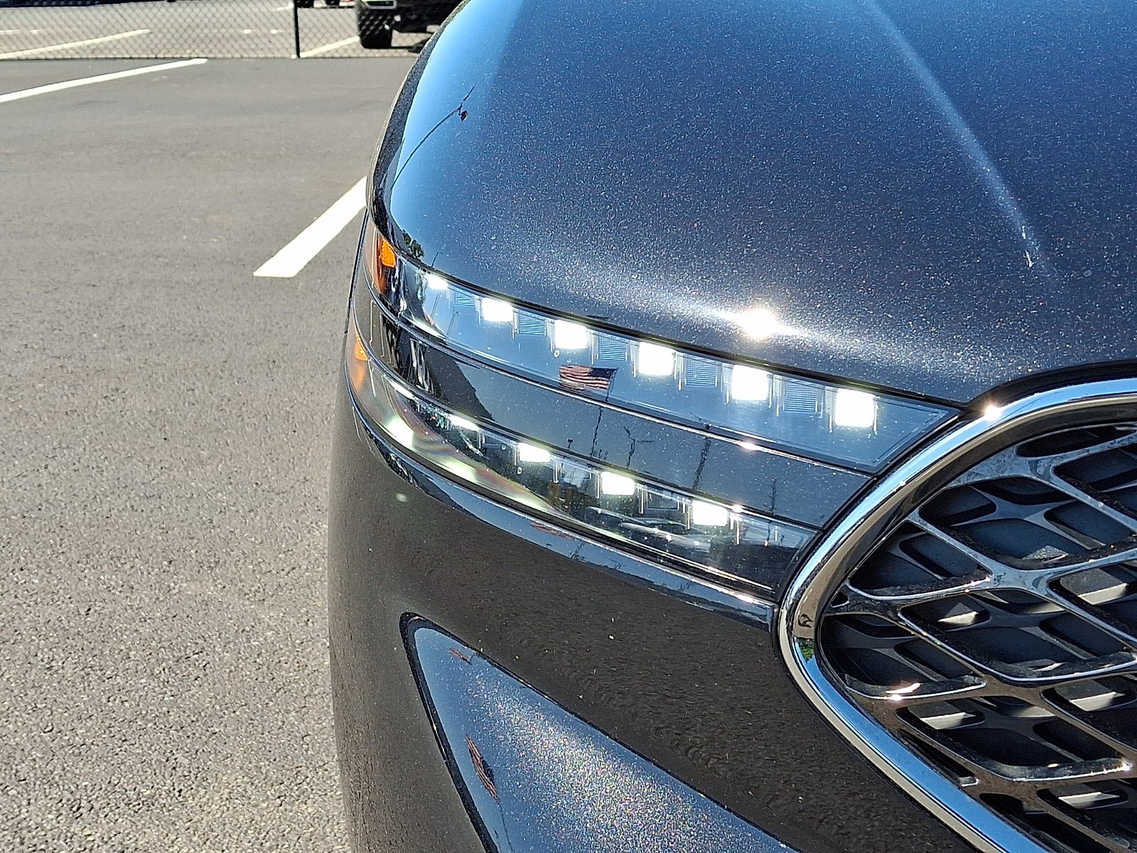 Used 2023 Genesis G90 3.5T AWD/4WD image 9