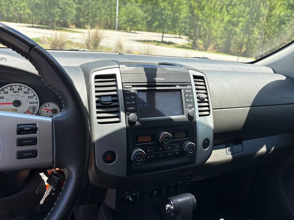 Used 2019 Nissan Frontier PRO-4X AWD/4WD image 13