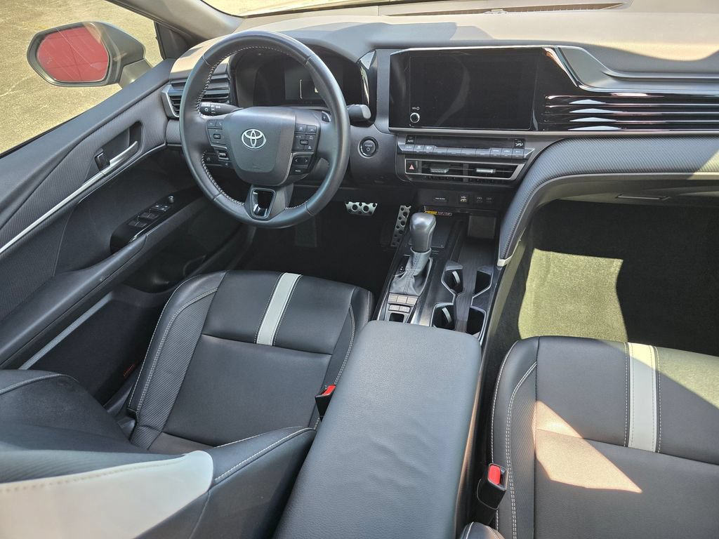 Certified 2025 Toyota Camry SE FWD image 23