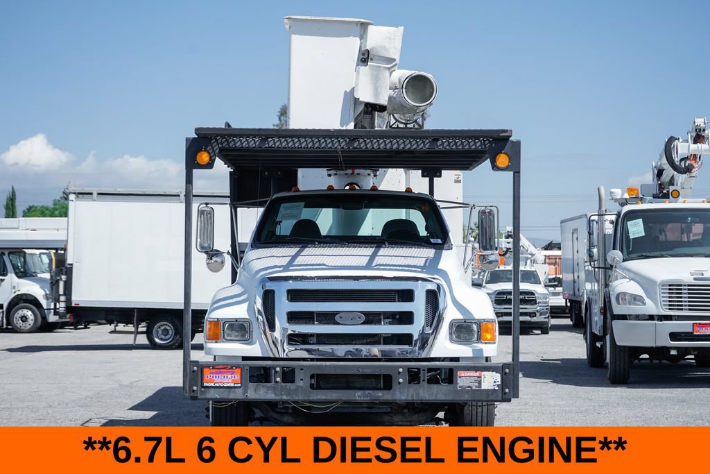 Used 2013 Ford F750 2WD Regular Cab Super Duty image 3