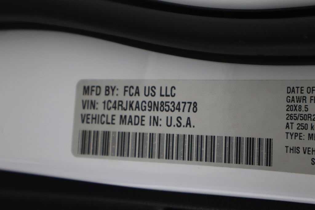 Used 2022 Jeep Grand Cherokee L Laredo AWD/4WD image 44