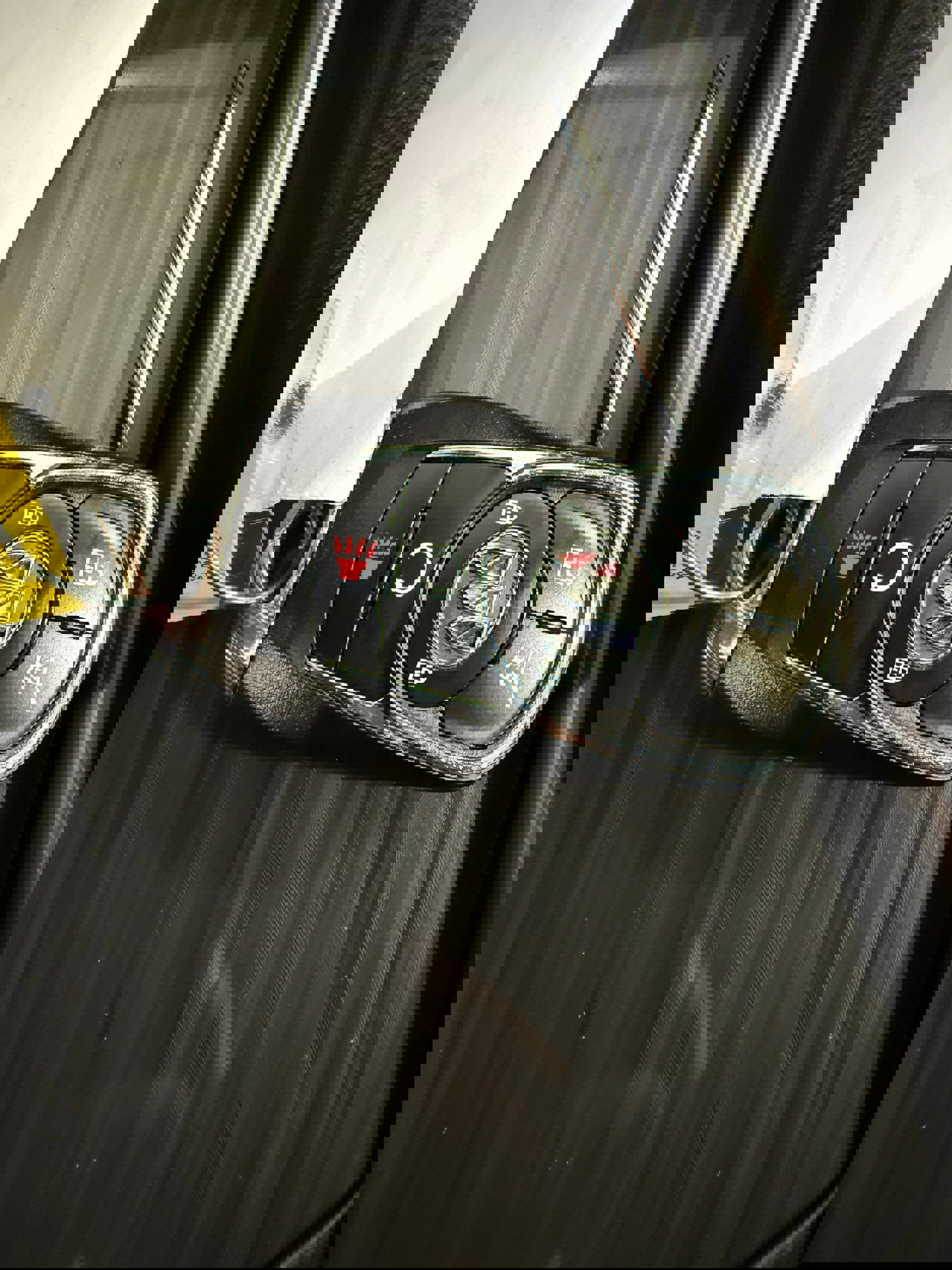 Used 2020 Buick Enclave Premium w/ Surround and Sites Package image 46