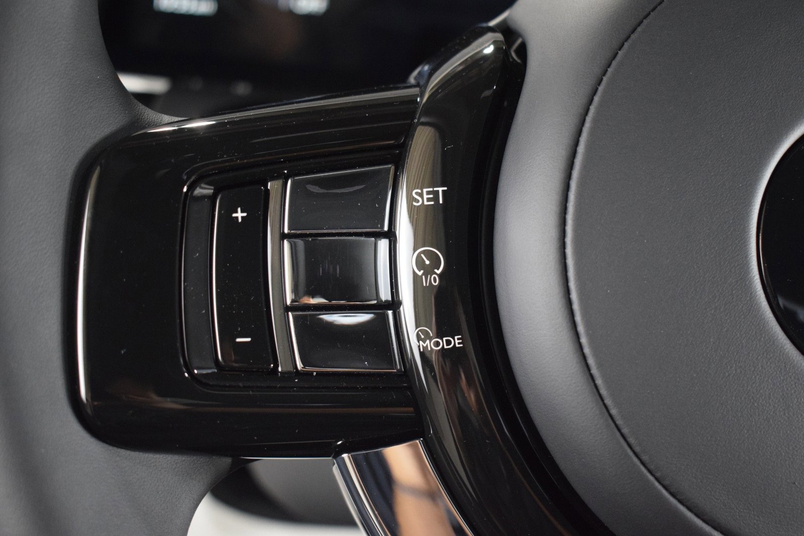 New 2024 Rolls-Royce Spectre w/ Spectre Launch Package image 27