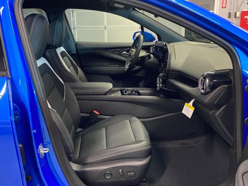 New 2025 Chevrolet Blazer EV LT image 17