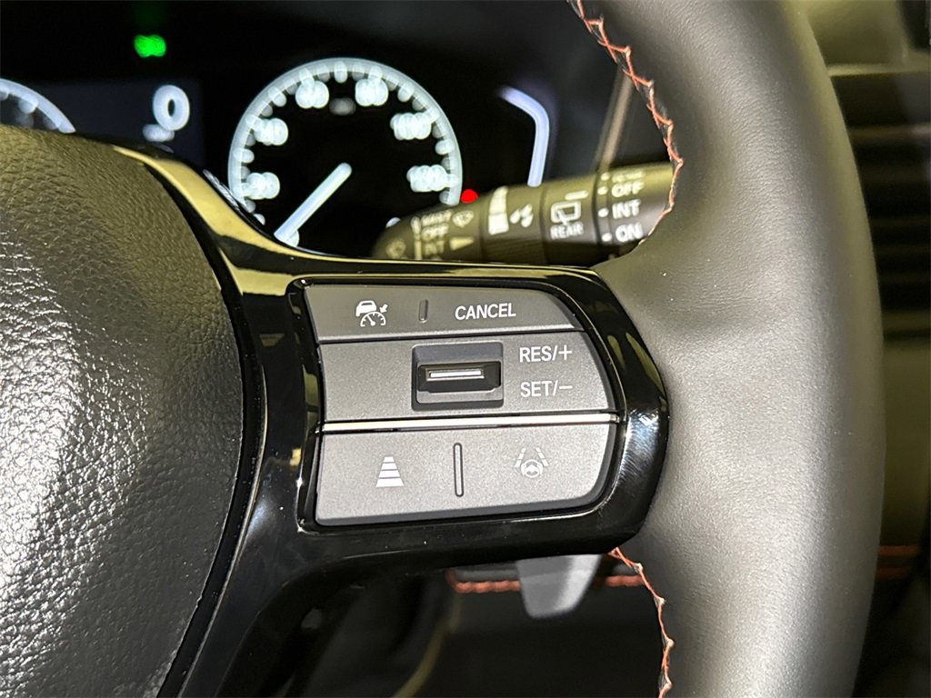 New 2025 Honda Pilot TrailSport image 36