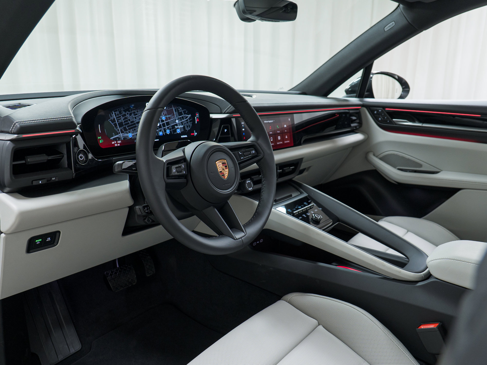 New 2026 Porsche Macan 4 Electric AWD/4WD image 15