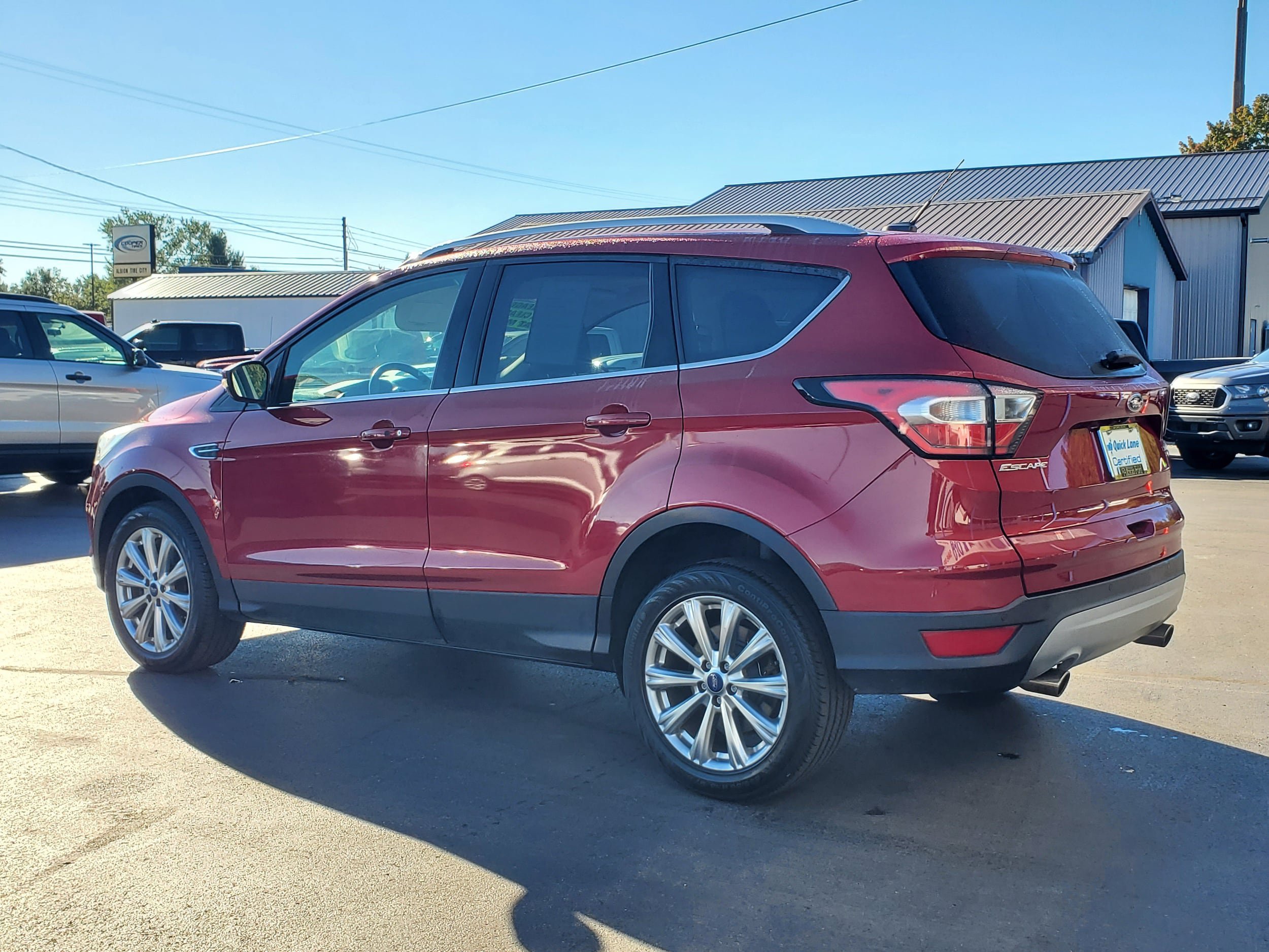 Used 2017 Ford Escape Titanium AWD/4WD image 3