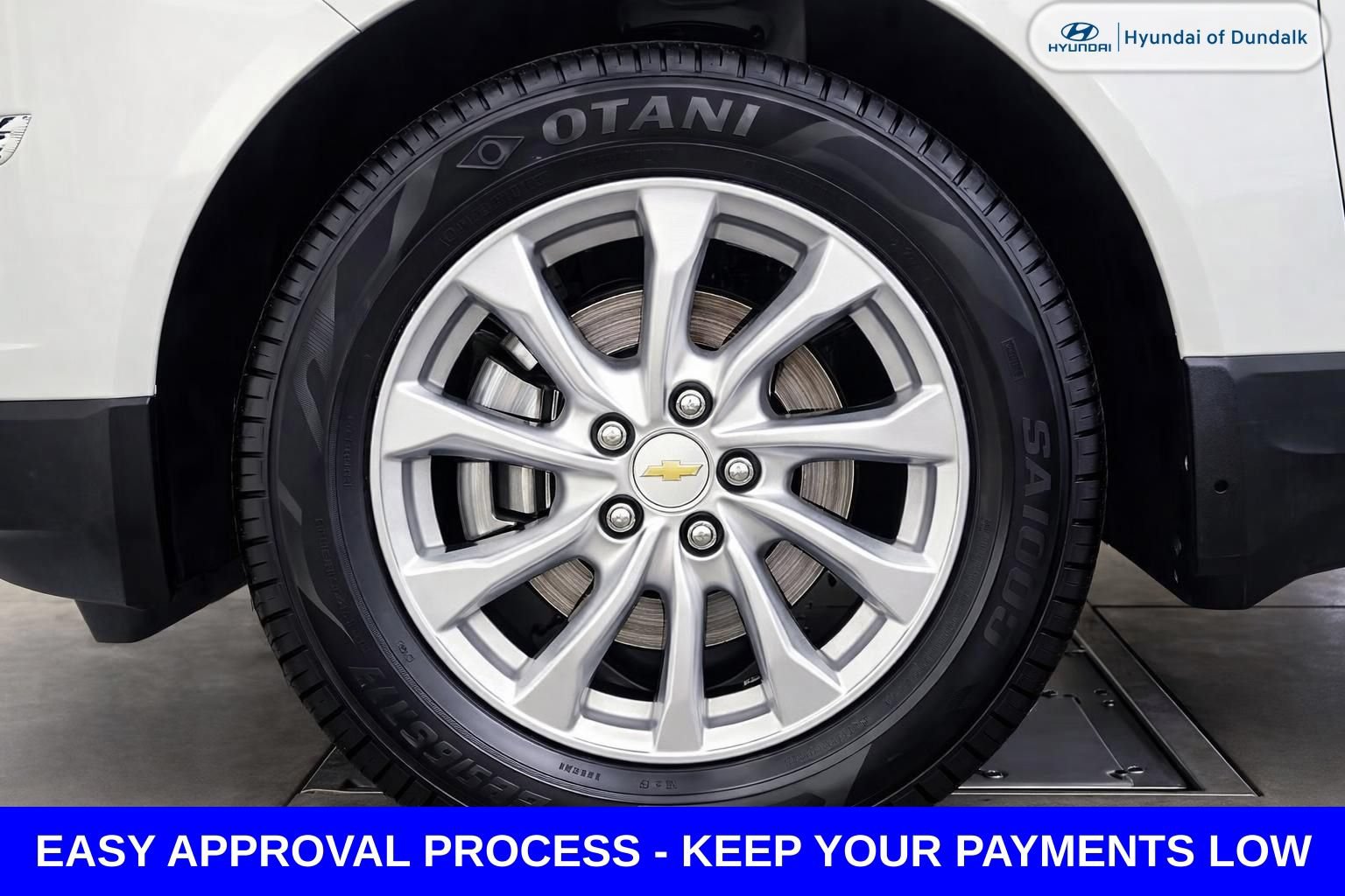 Used 2018 Chevrolet Equinox LT AWD/4WD image 11
