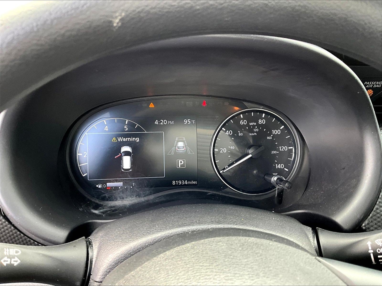 Used 2023 Nissan Kicks SV FWD image 13