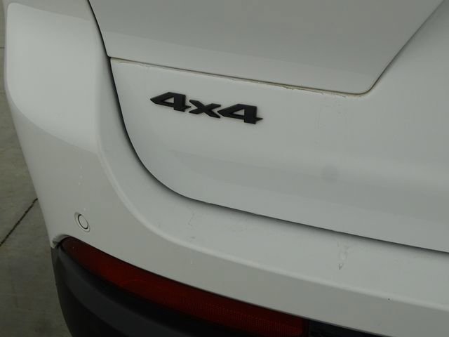 Used 2024 Jeep Grand Cherokee L Laredo image 36