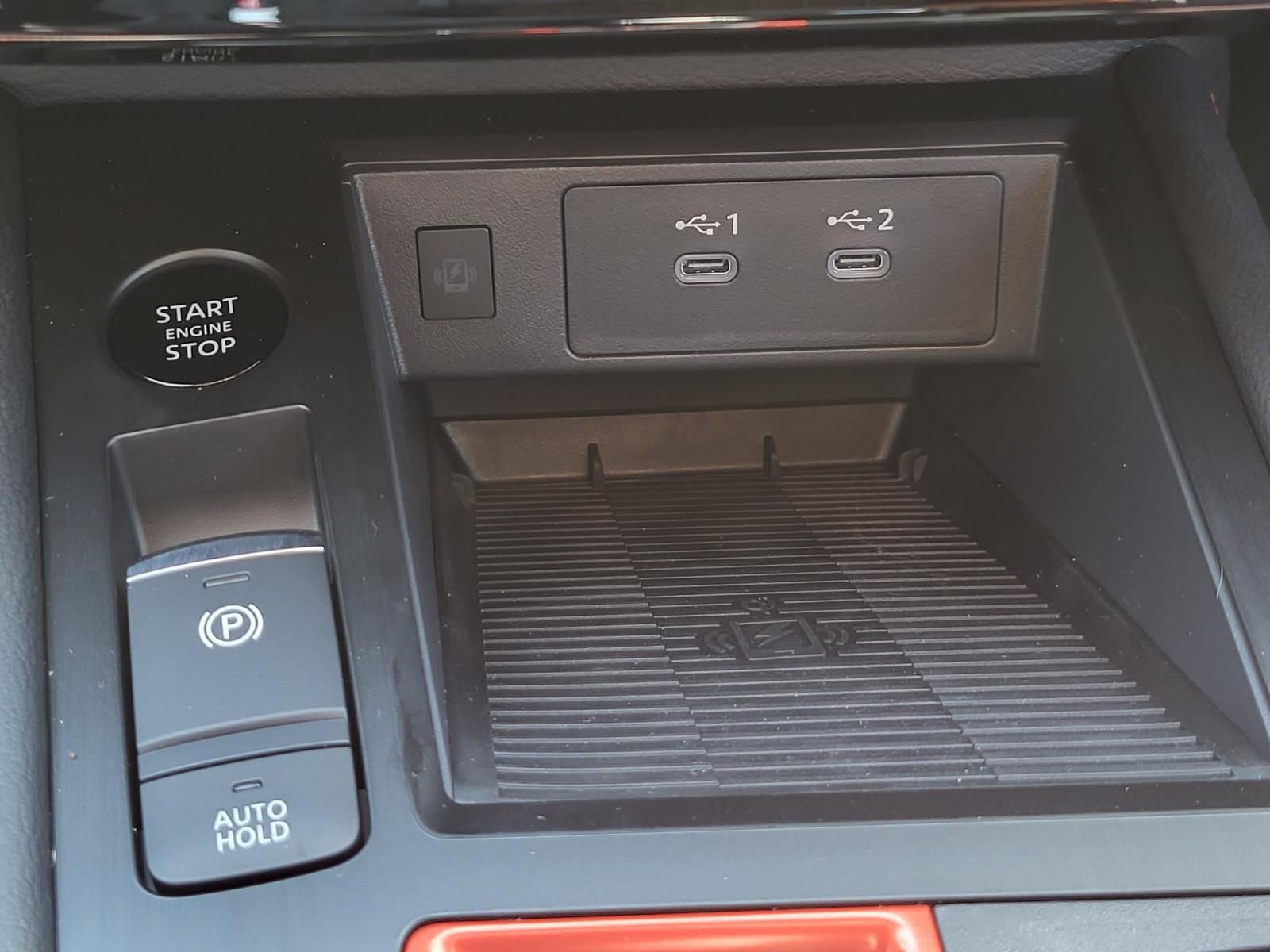 New 2026 Nissan Kicks SR FWD image 23