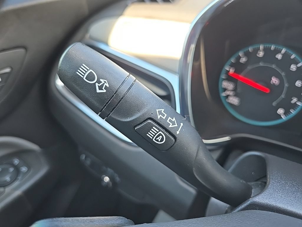 Used 2023 Chevrolet Equinox LS FWD image 40