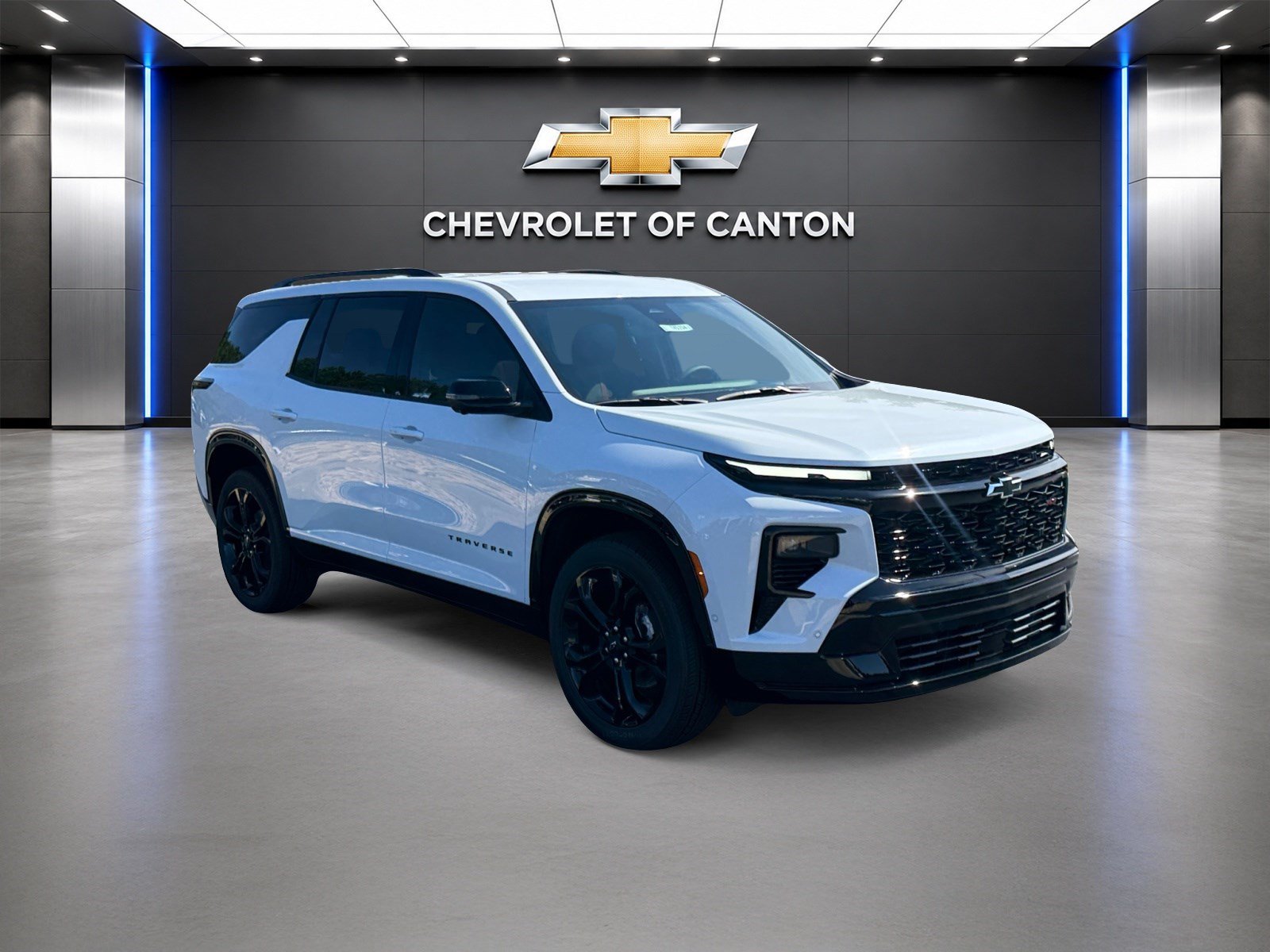 New 2027 Chevrolet Traverse RS w/ LPO, Floor Liner Package FWD image 3