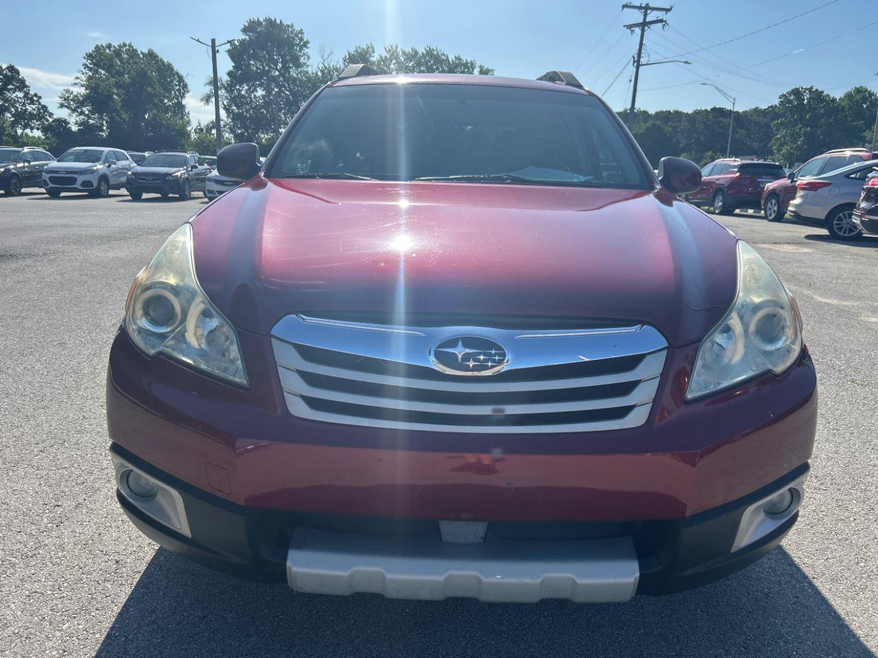 Used 2011 Subaru Outback 2.5i Premium AWD/4WD image 2