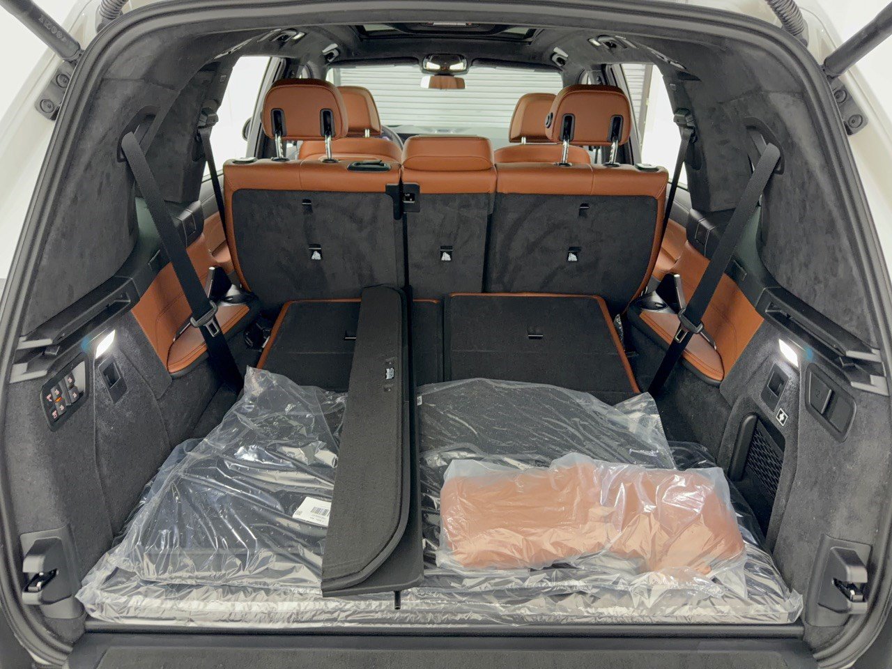 New 2027 BMW X7 xDrive40i w/ Executive Package AWD/4WD image 28