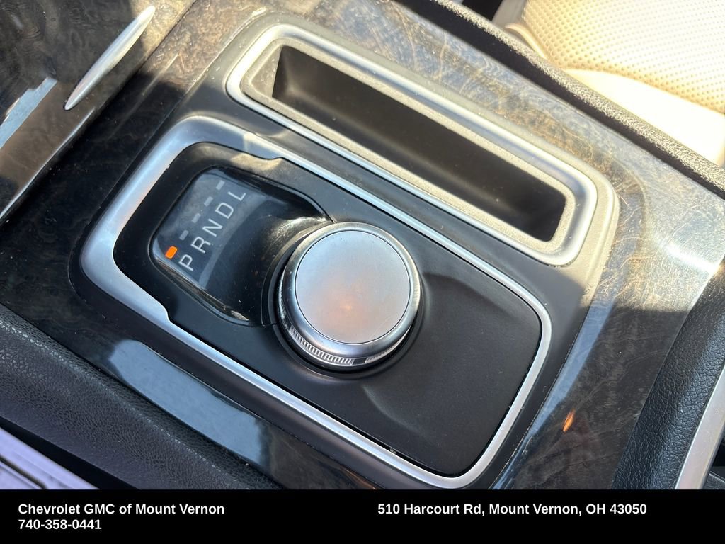 Used 2018 Chrysler 300 Limited AWD/4WD image 27