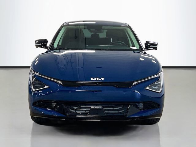 New 2025 Kia EV6 Wind image 2