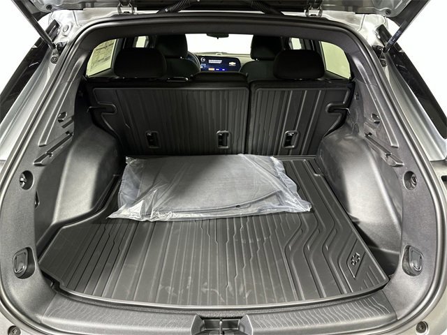New 2026 Chevrolet Equinox EV LT image 25