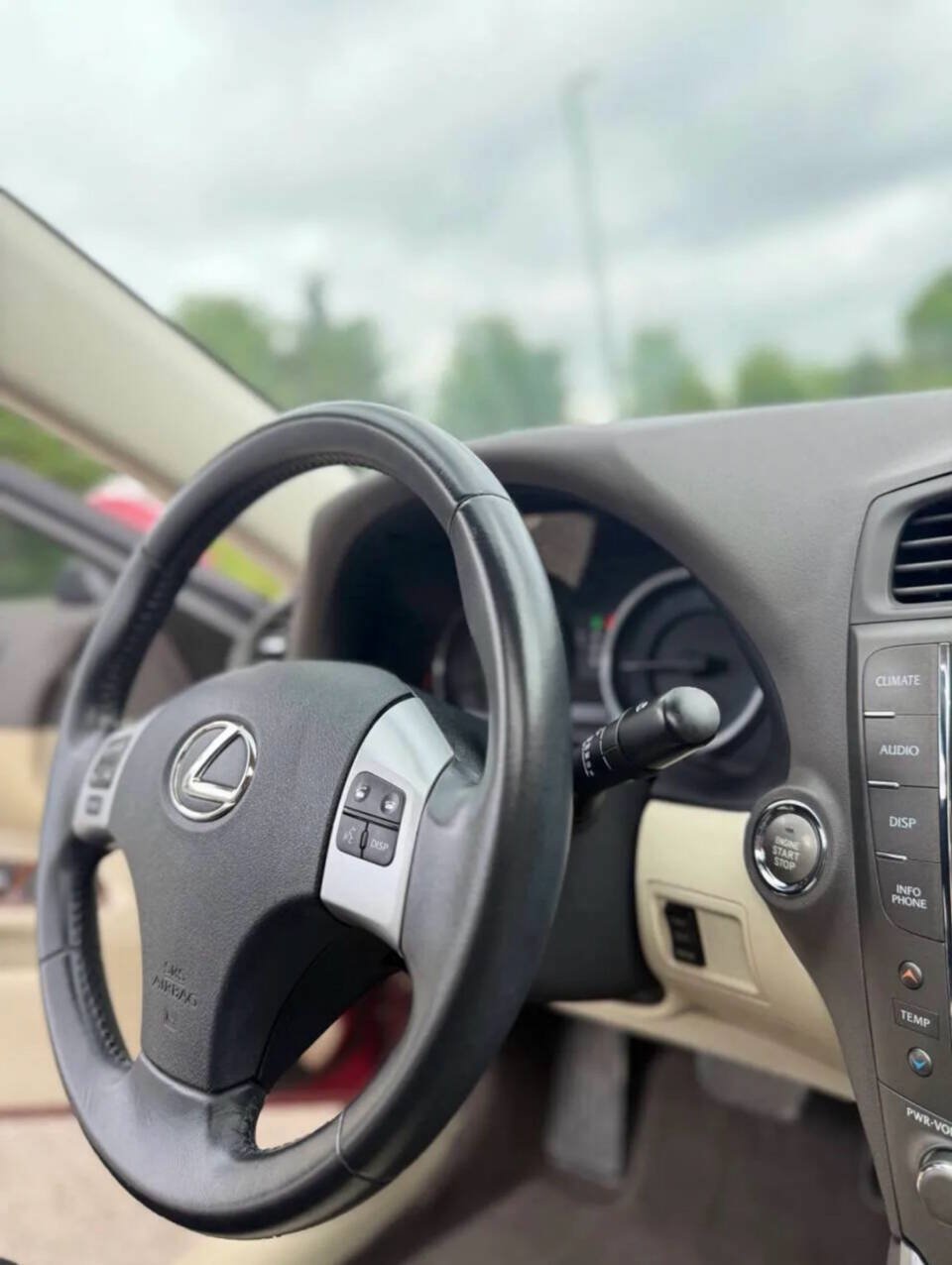Used 2012 Lexus IS 250 w/ Premium Pkg Value Edition RWD image 8