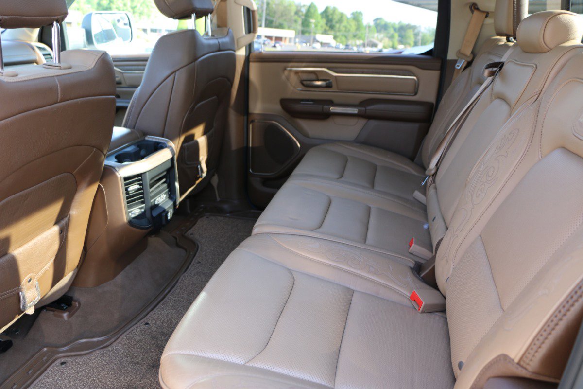 Used 2019 RAM 1500 Limited w/ Body Color Bumper Group RWD image 34