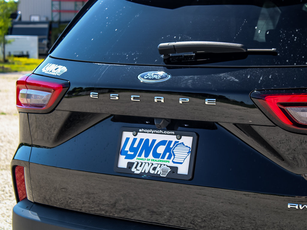 Used 2026 Ford Escape ST-Line AWD/4WD image 13