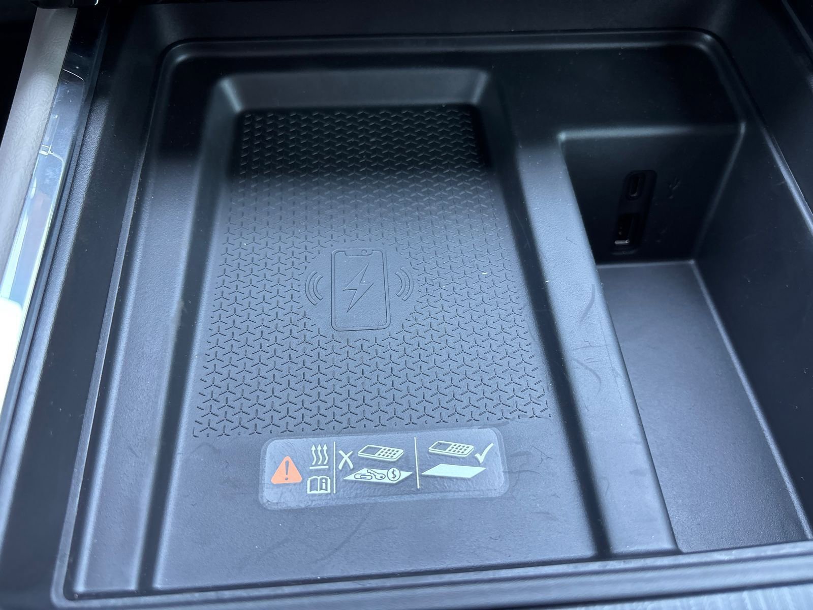 New 2026 GMC Acadia Elevation w/ Elevation Premium Package image 10