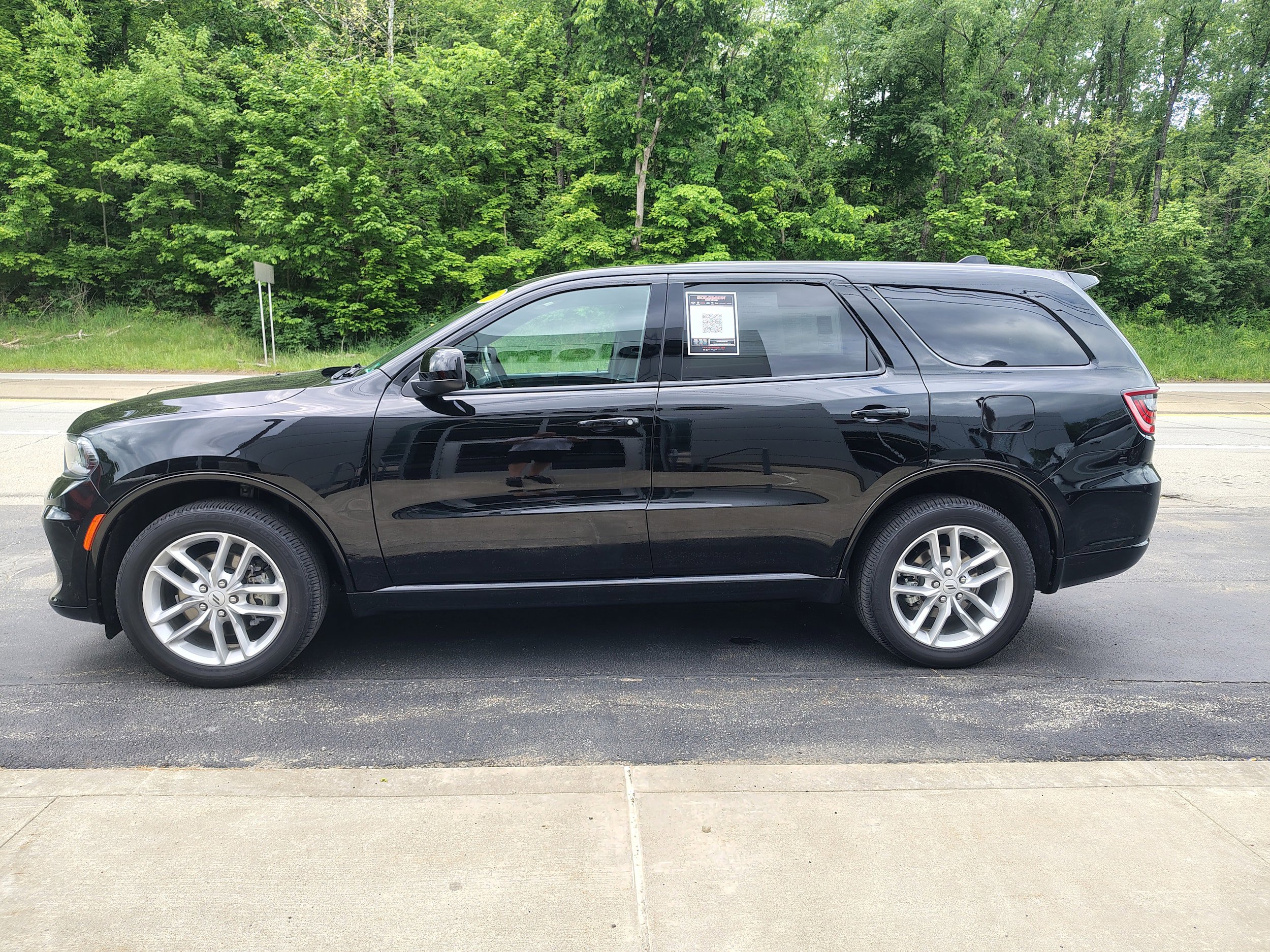 Certified 2025 Dodge Durango GT AWD/4WD image 4