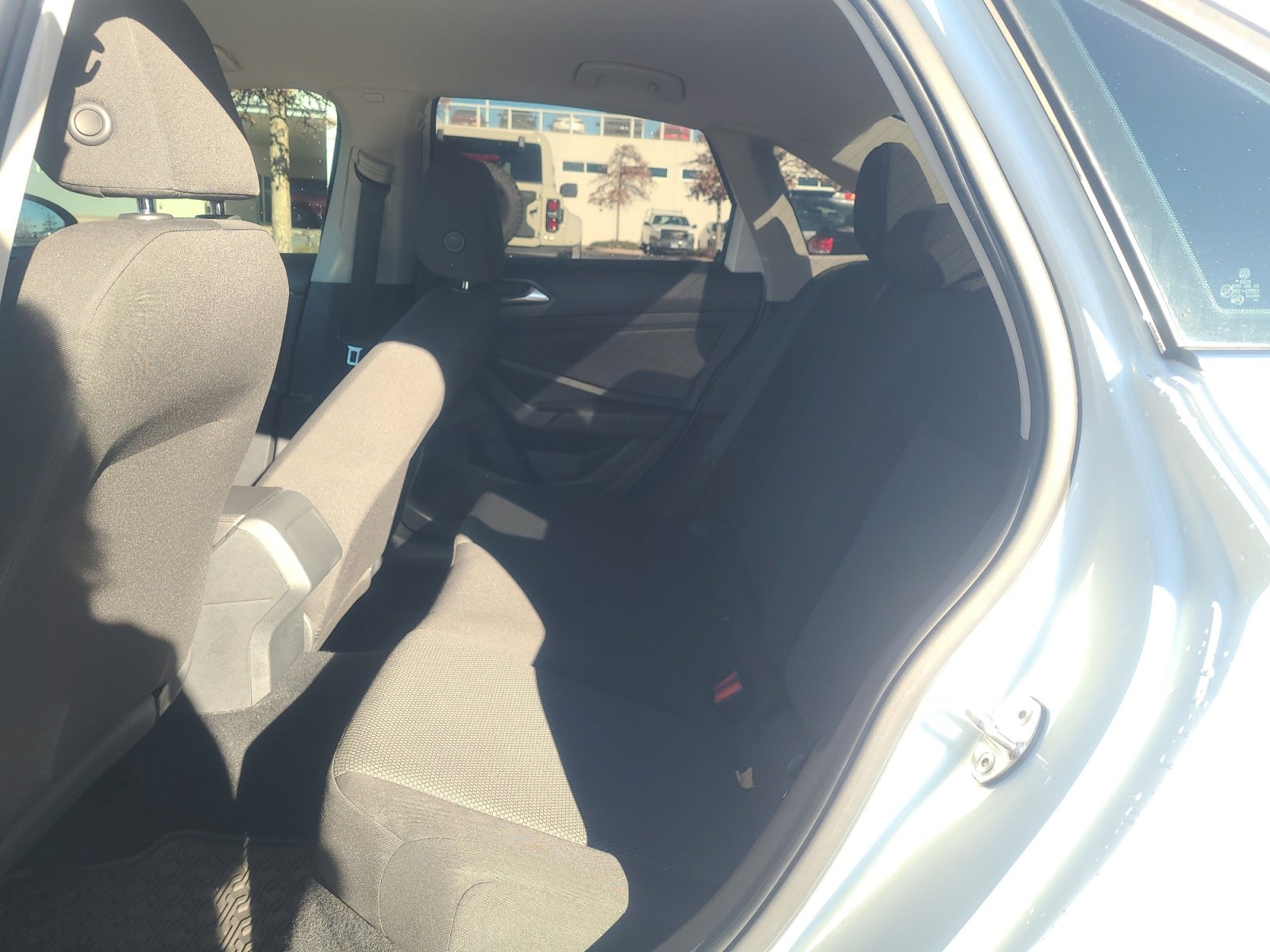 Used 2020 Volkswagen Jetta S w/ Driver Assistance Package image 17