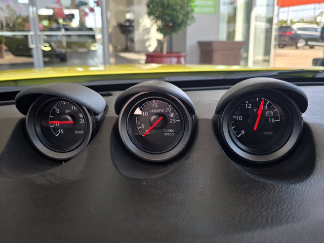 Used 2024 Nissan Z Sport w/ Floor Mat Package RWD image 13