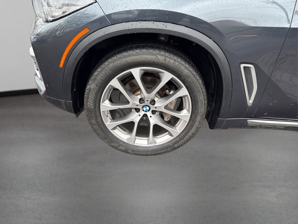 Used 2022 BMW X5 xDrive40i w/ Climate Comfort Package image 12