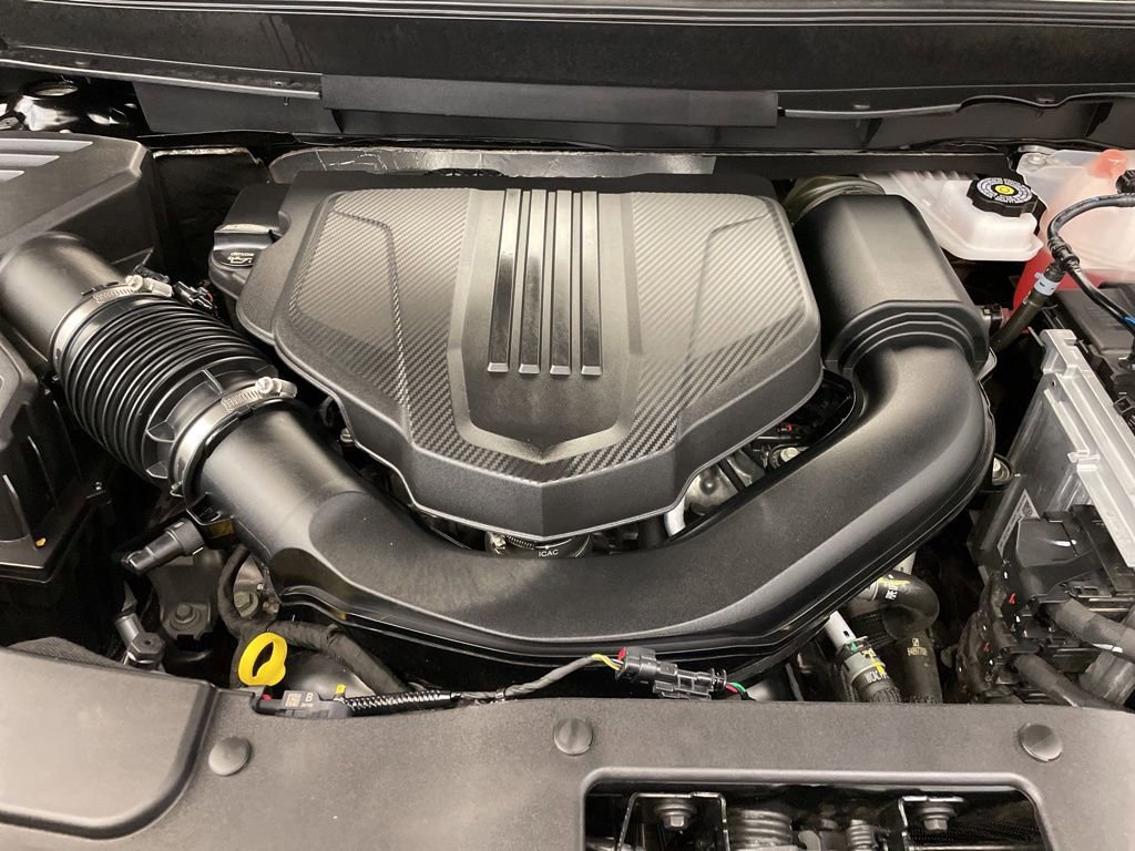 Used 2025 Chevrolet Traverse RS w/ LPO, Floor Liner Package image 29