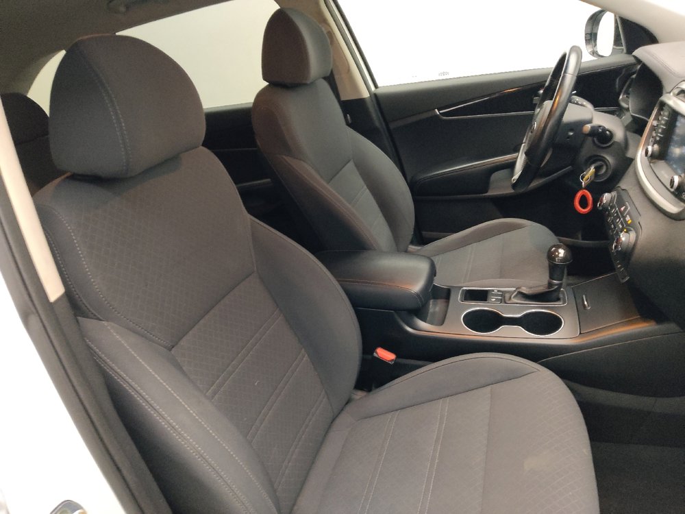 Used 2018 Kia Sorento LX image 21