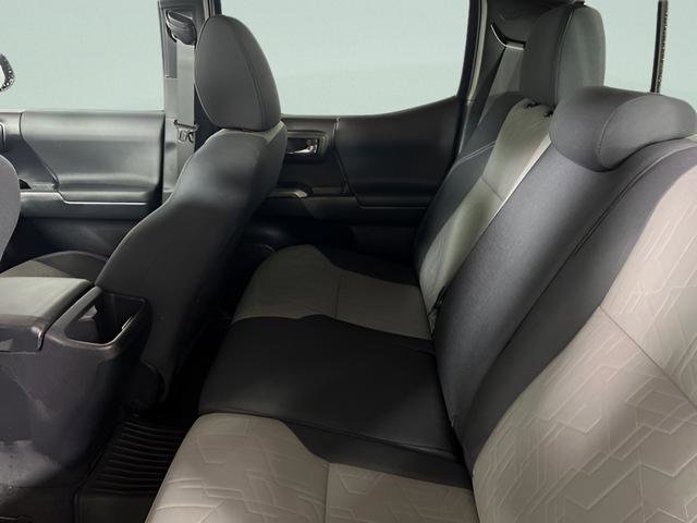 Used 2020 Toyota Tacoma TRD Off-Road image 31